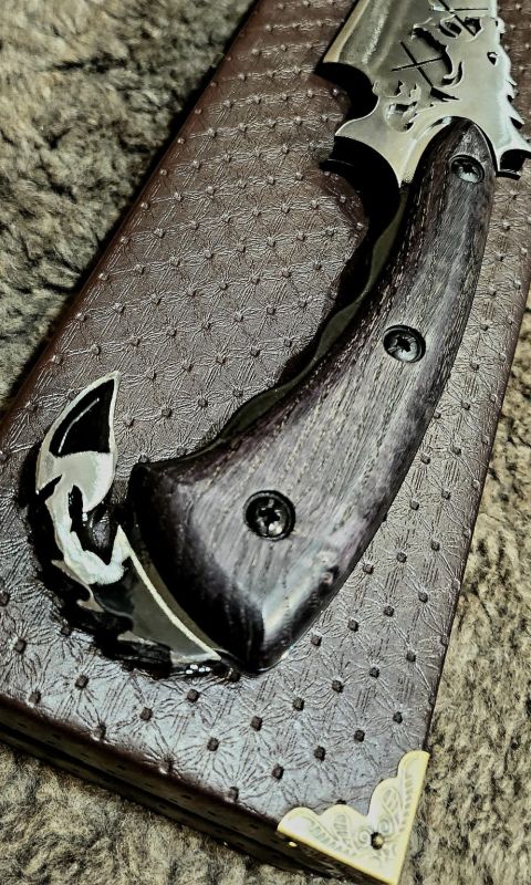 Нож - кинжал Дракон в чехле