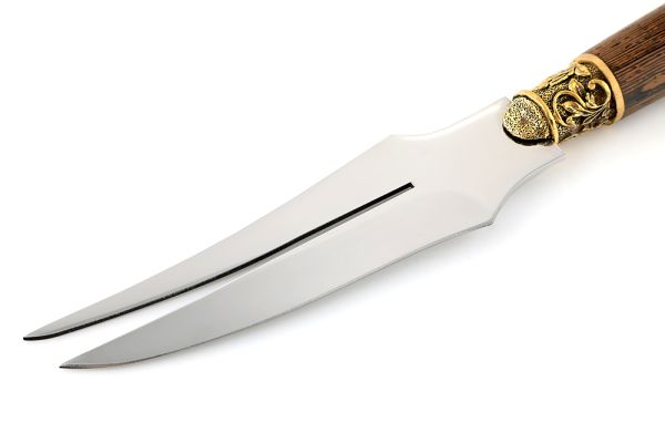 Вилка - нож с головой зверя