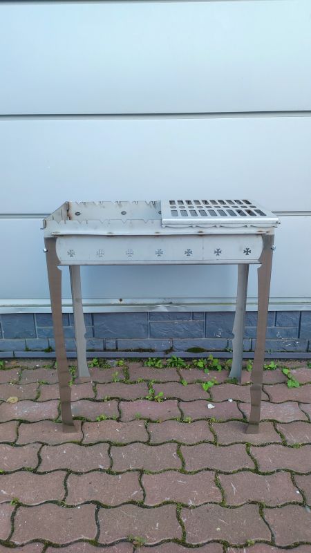 Мангал из нержавеющей стали 3 мм L-700 с откидной решеткой