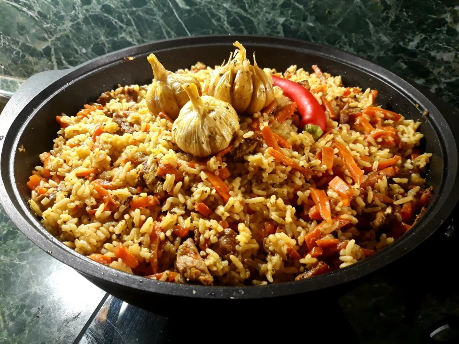 чугунный казан для плова